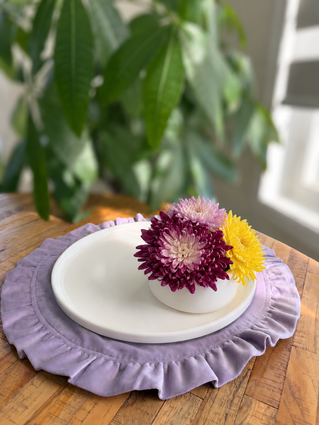 Ruffled Velvet Placemat Set – Lavender