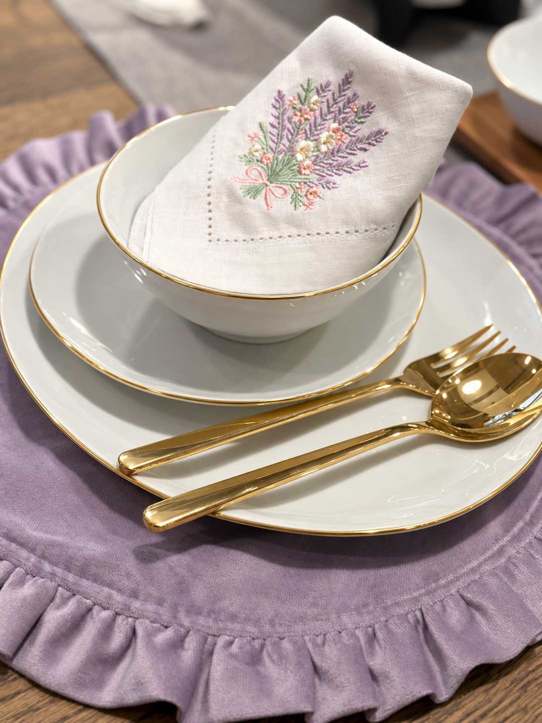 Embroidered Linen Napkin & Ruffled Velvet Placemat Set – Lavender